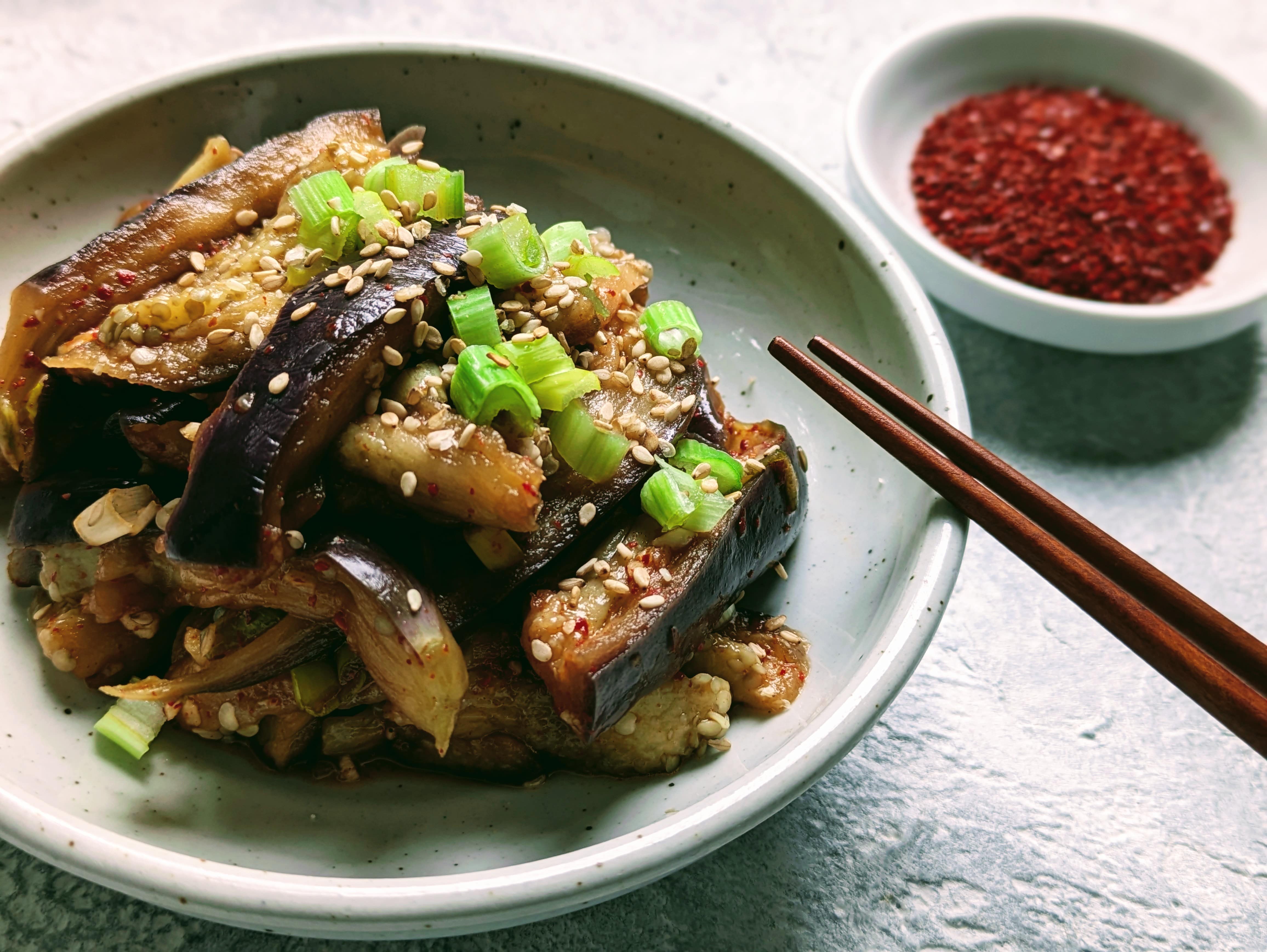 Gedämpfte Aubergine