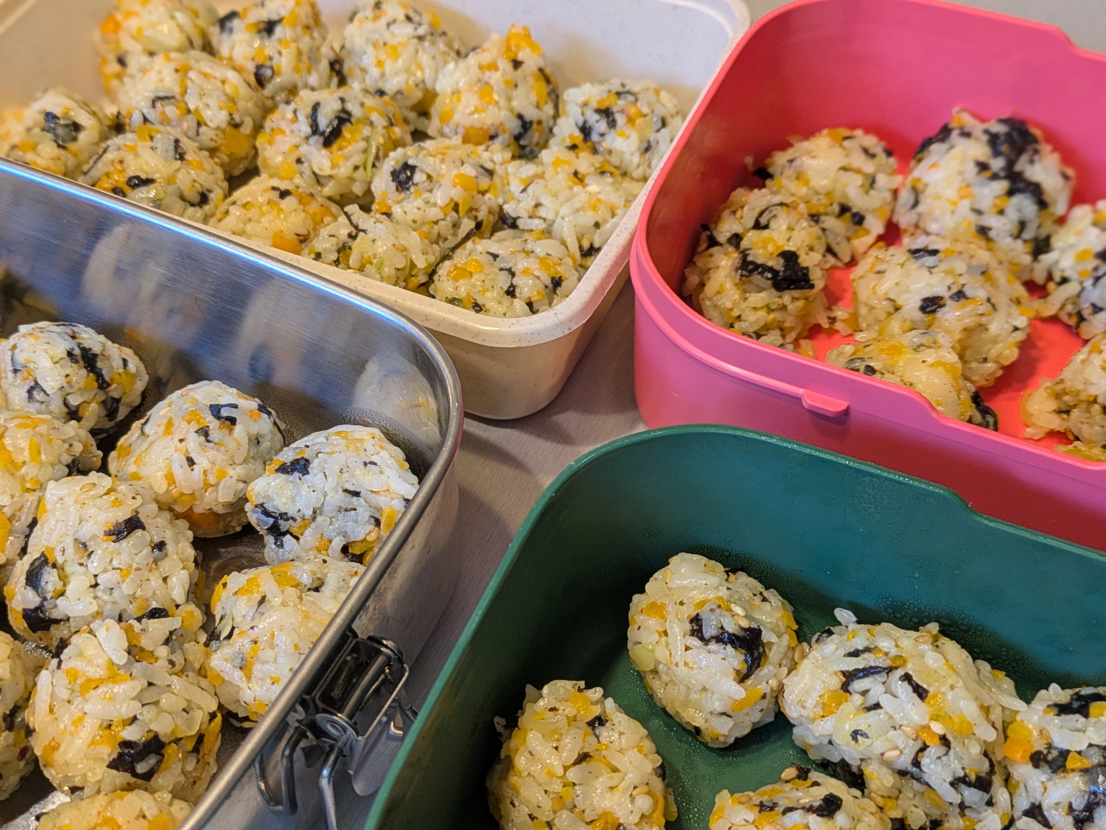 Jumeok-bap – Koreanische Reisbällchen